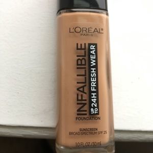Infallible 24hr Fresh Wear Foundation